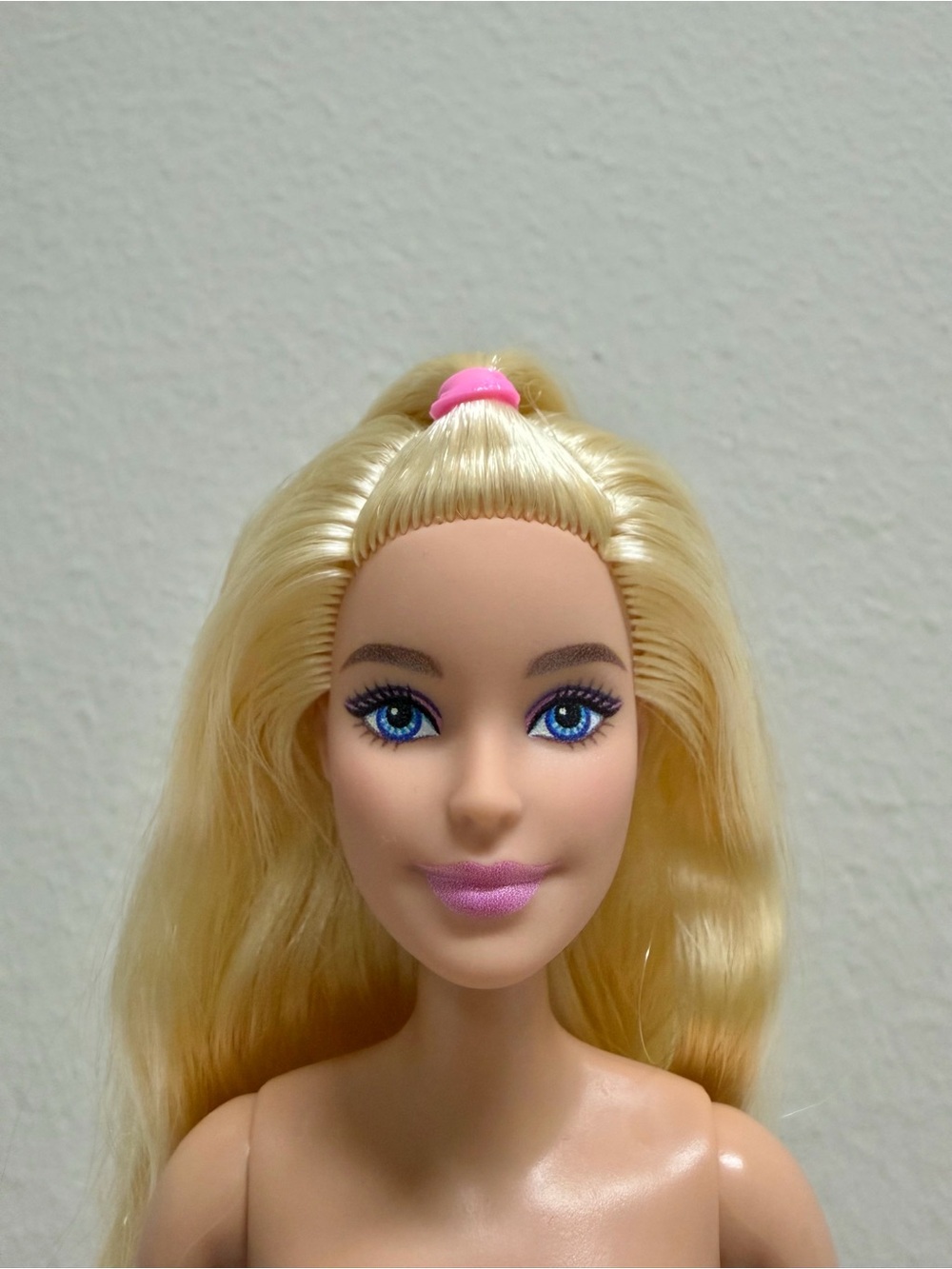 Barbie Twinning Looks Millie Base Doll